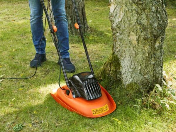 RASAERBA A CUSCINO D'ARIA 'BEMWH551-QS'- BLACK+DECKER - immagine 2