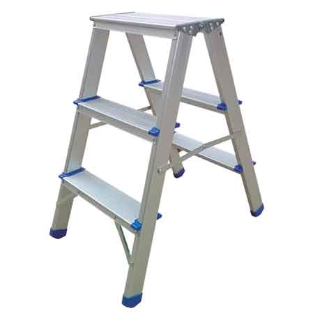 SGABELLO 'PRATICO' 3 GRADINI- CARDINALE